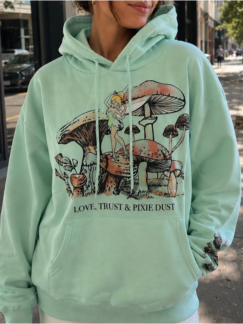 NEW DISNEY Tinkerbell Graphic Hoodie